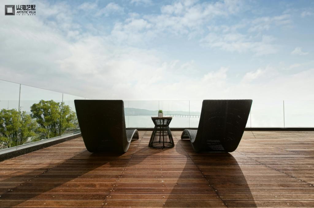 b60c61685f4488fd5902d6769df514f