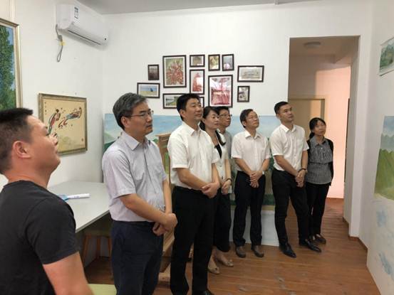 说明: 553548377967919346